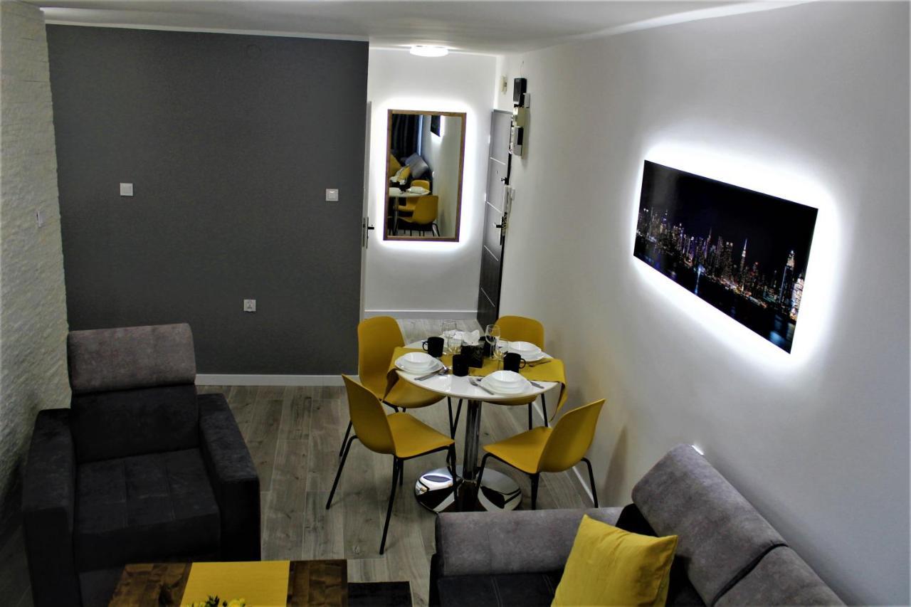 Apartament Apartament przy Arsenale Wrocław Zewnętrze zdjęcie